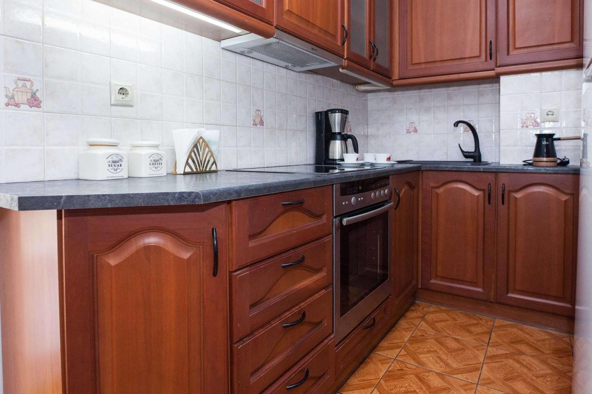 Central 2 Bd Apt With Balcony By Monastiraki アテネ エクステリア 写真