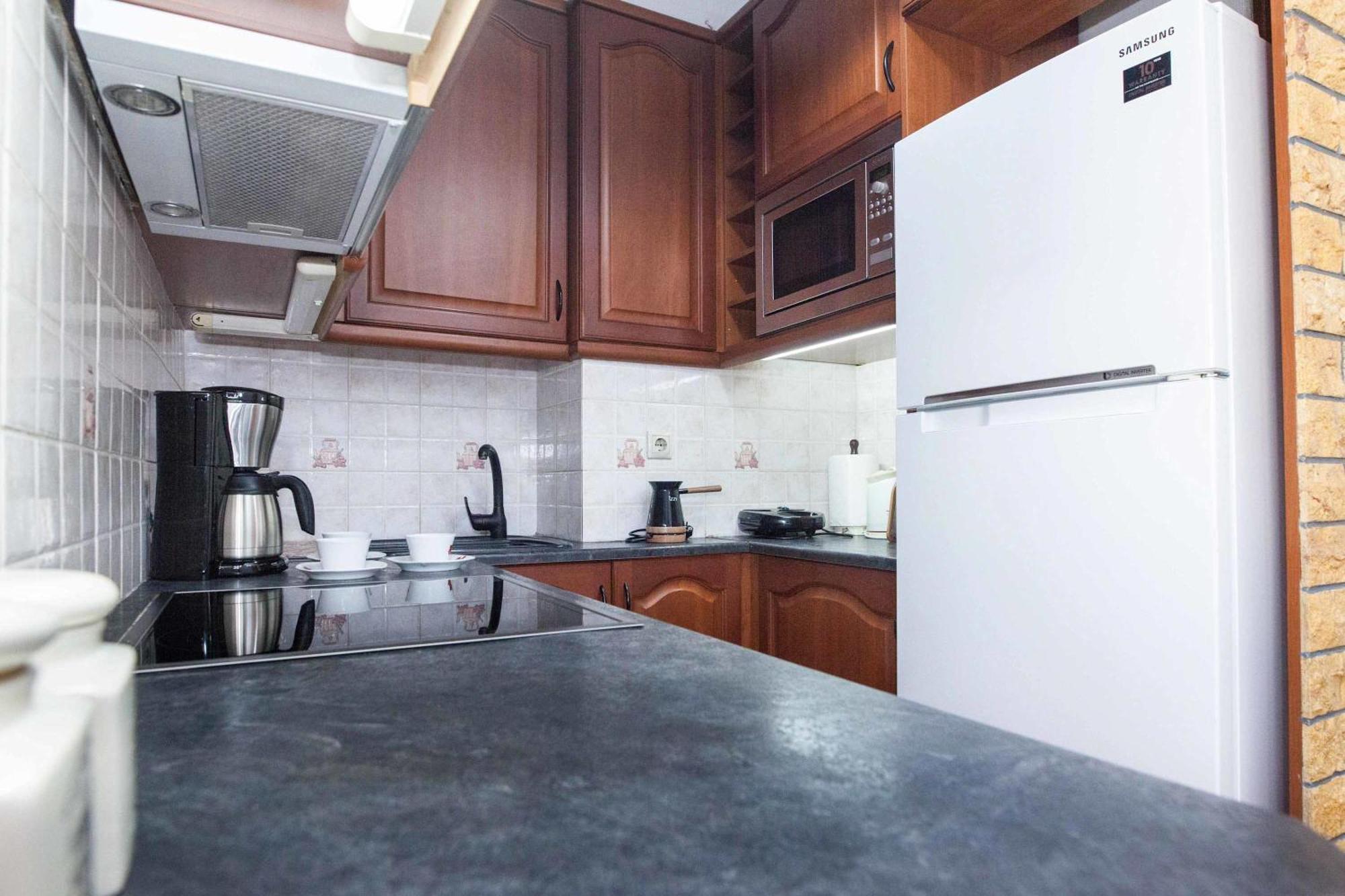 Central 2 Bd Apt With Balcony By Monastiraki アテネ エクステリア 写真